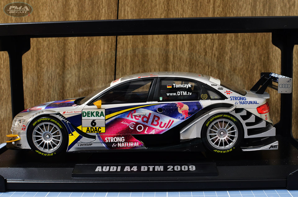 MARTIN TOMCZYK 2009 RED BULL COLA RACING AUDI A4 1:18